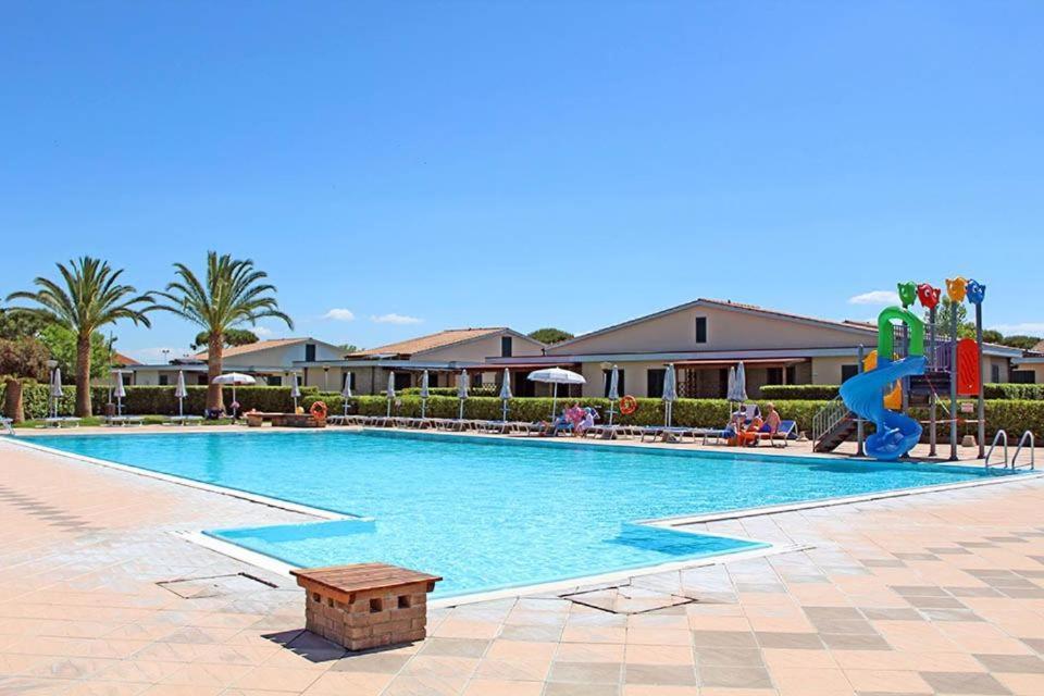 La Cecinella Apartments Marina di Cecina Eksteriør bilde