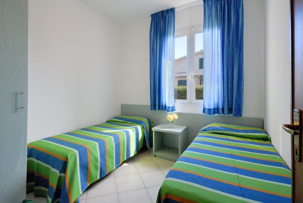 La Cecinella Apartments Marina di Cecina Eksteriør bilde